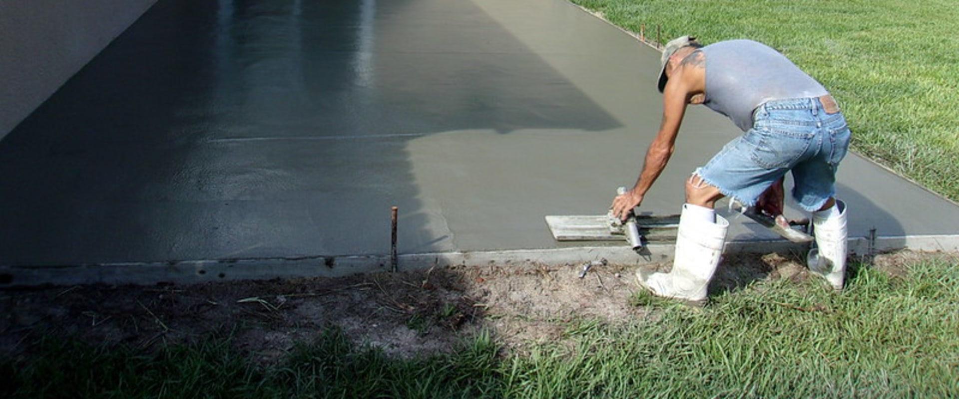 Reviving Your Outdoor Oasis: Repairing Concrete Patios In O'Fallon