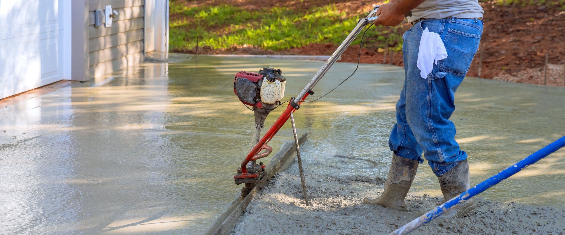 DIY or Professional? Making the Right Choice for Concrete Repair